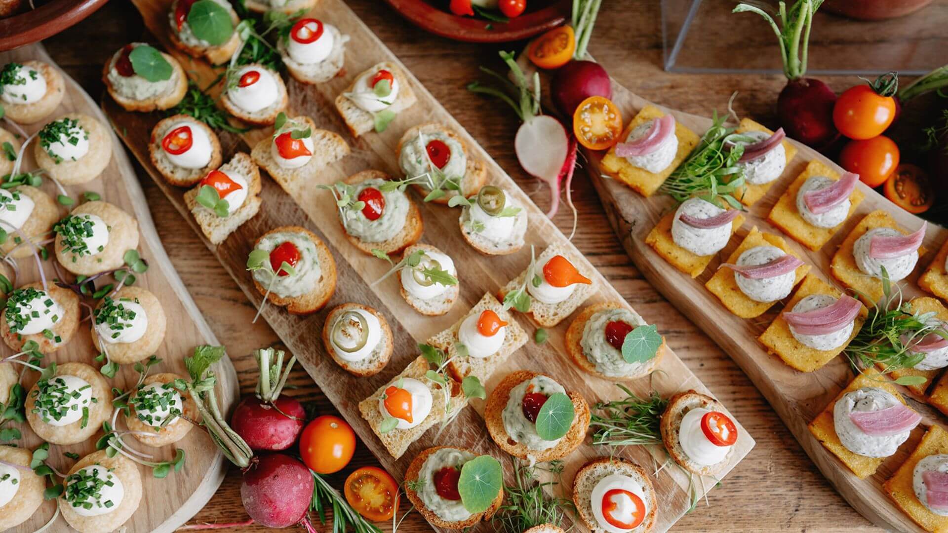 kates kitchen tockington park canapes wedding venue bristol (1)